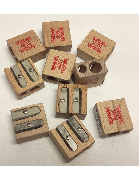 SACAPUNTAS MADERA DOBLE